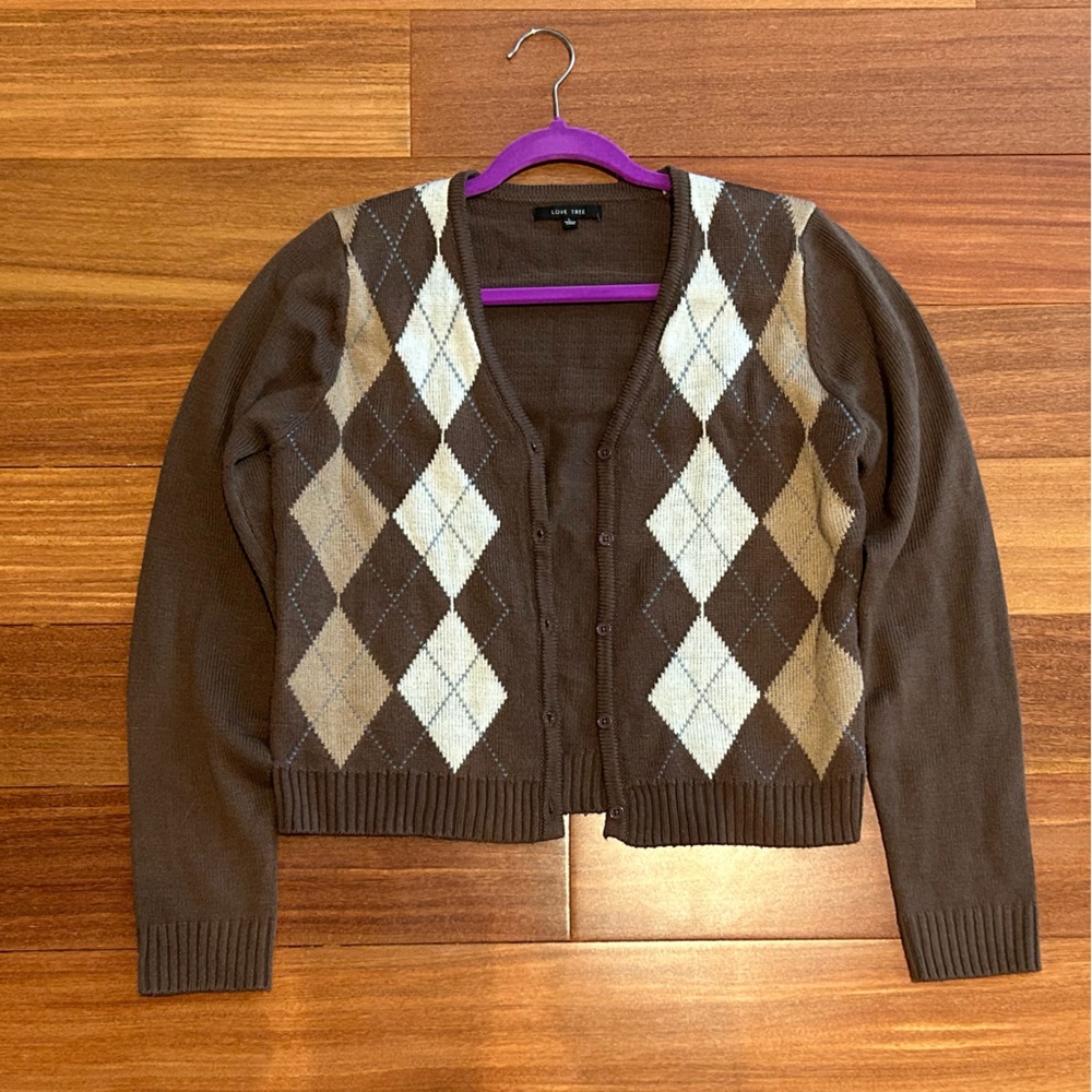 Love Tree Button-Up V-Neck Checkered Sweater - Large